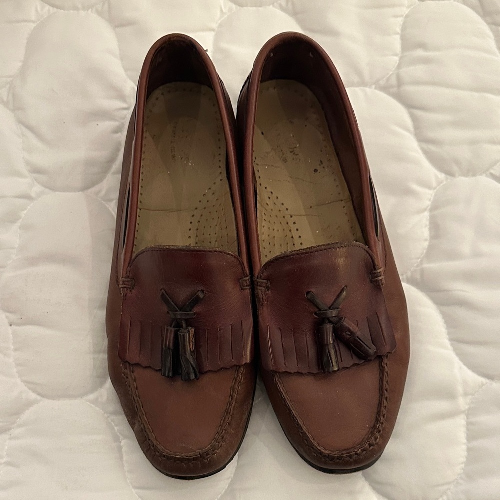 G.H. Bass & Co. Chestnut Leather Tassel Loafers